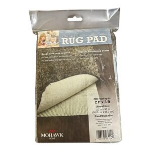 Mohawk Home Non-Slip Rug Pad  Fits up to 2' x 3'  (Actual Size 20x30") NEW